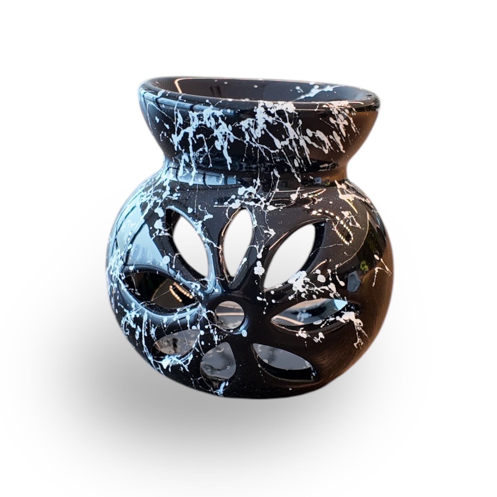 El Yapımı Küre Çiçek Oymalı Seramik Buhurdanlık Alacalı Siyah